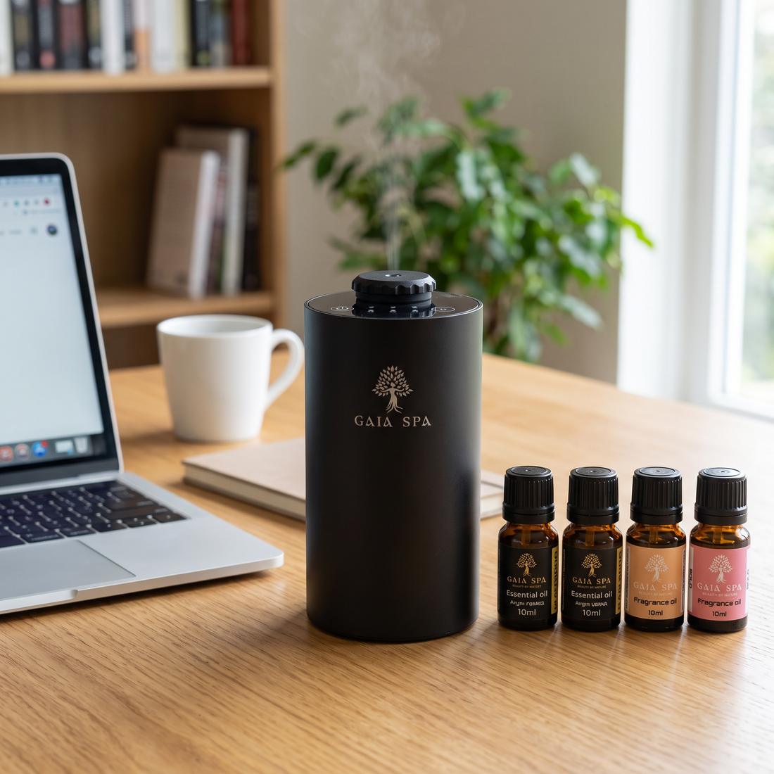 Diffusore GAIA SPA AURA sulla scrivania con oli essenziali e oli profumati GAIA SPA da 10 ml